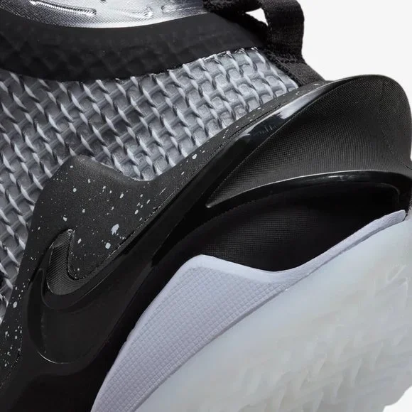 NEW Nike Air Zoom GT Jump Black Own Space Size 9 CZ9907-001 Basketball S…